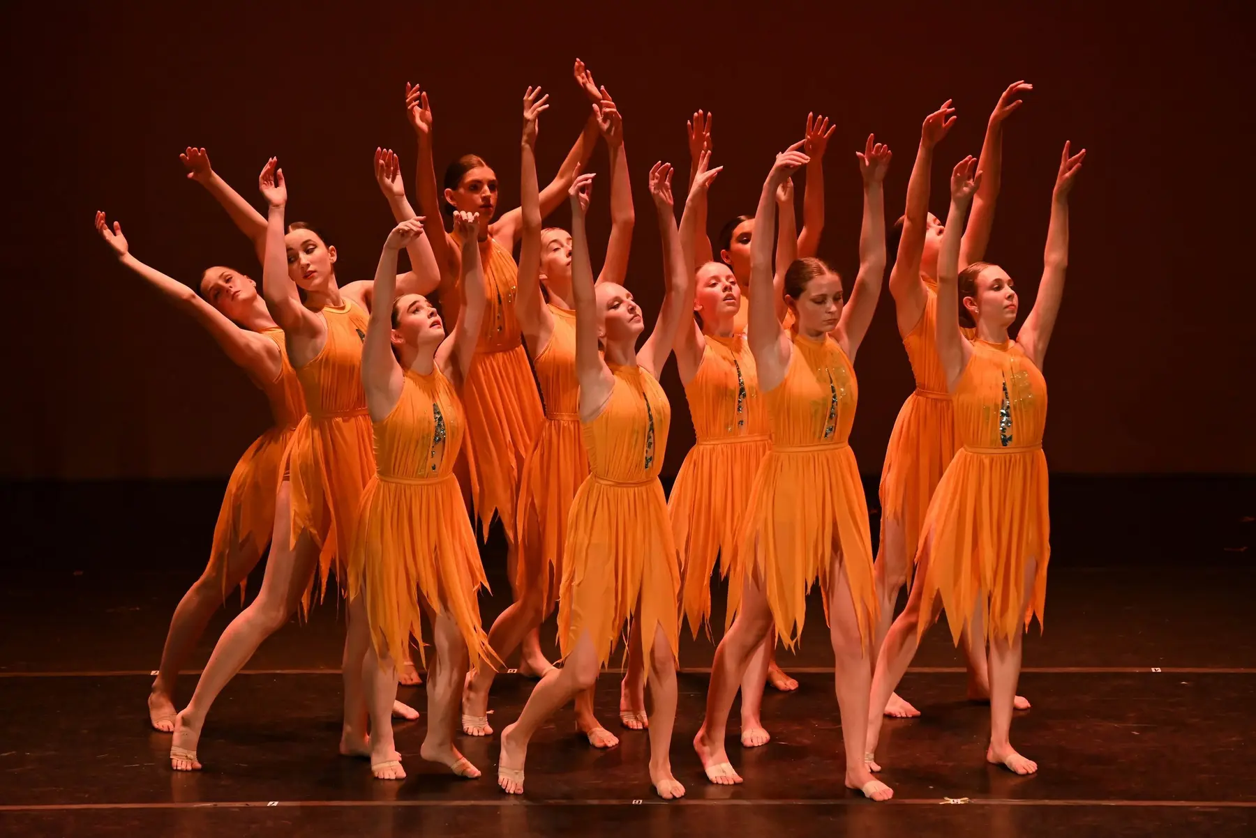 FLBA contemporary dancers in performance